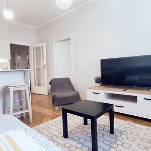 Barska 21 By Homeprime Kraków